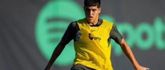 Szczesny nomeia zagueiro do Barcelona que mais o impressionou